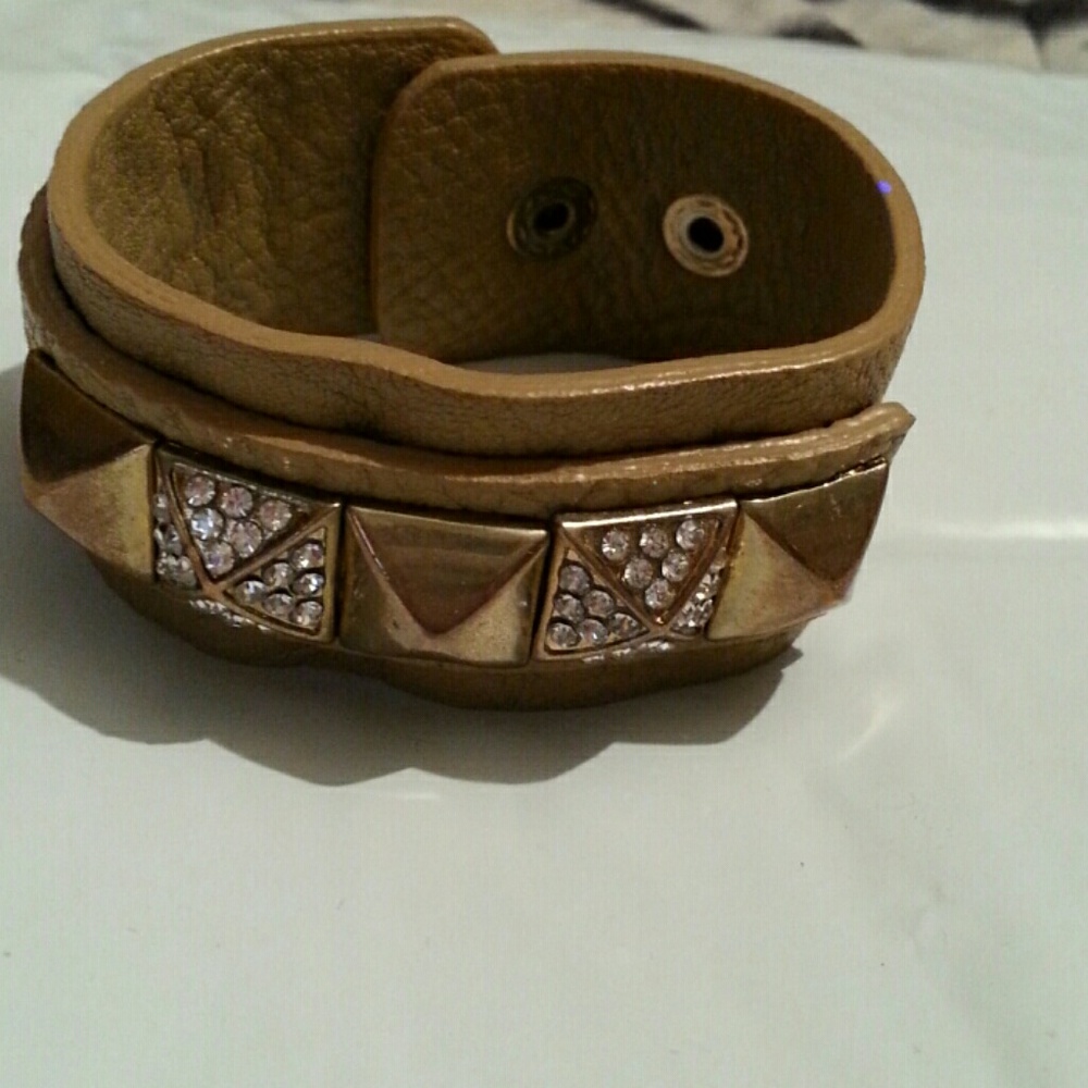 Bracelet 2 snap closer